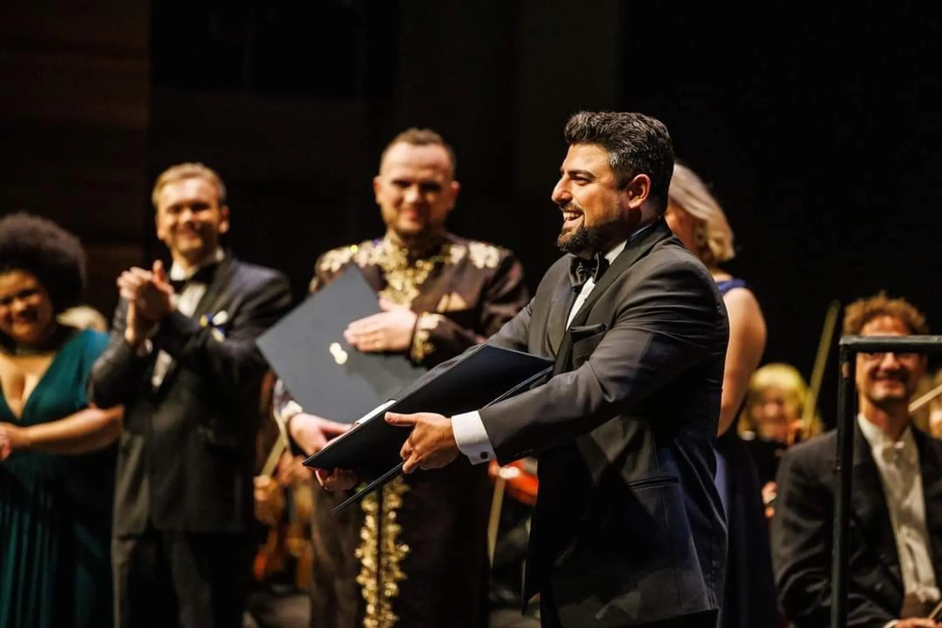 Armenian baritone Aksel Daveyan wins the second prize at Queen Sonja Singing Competition