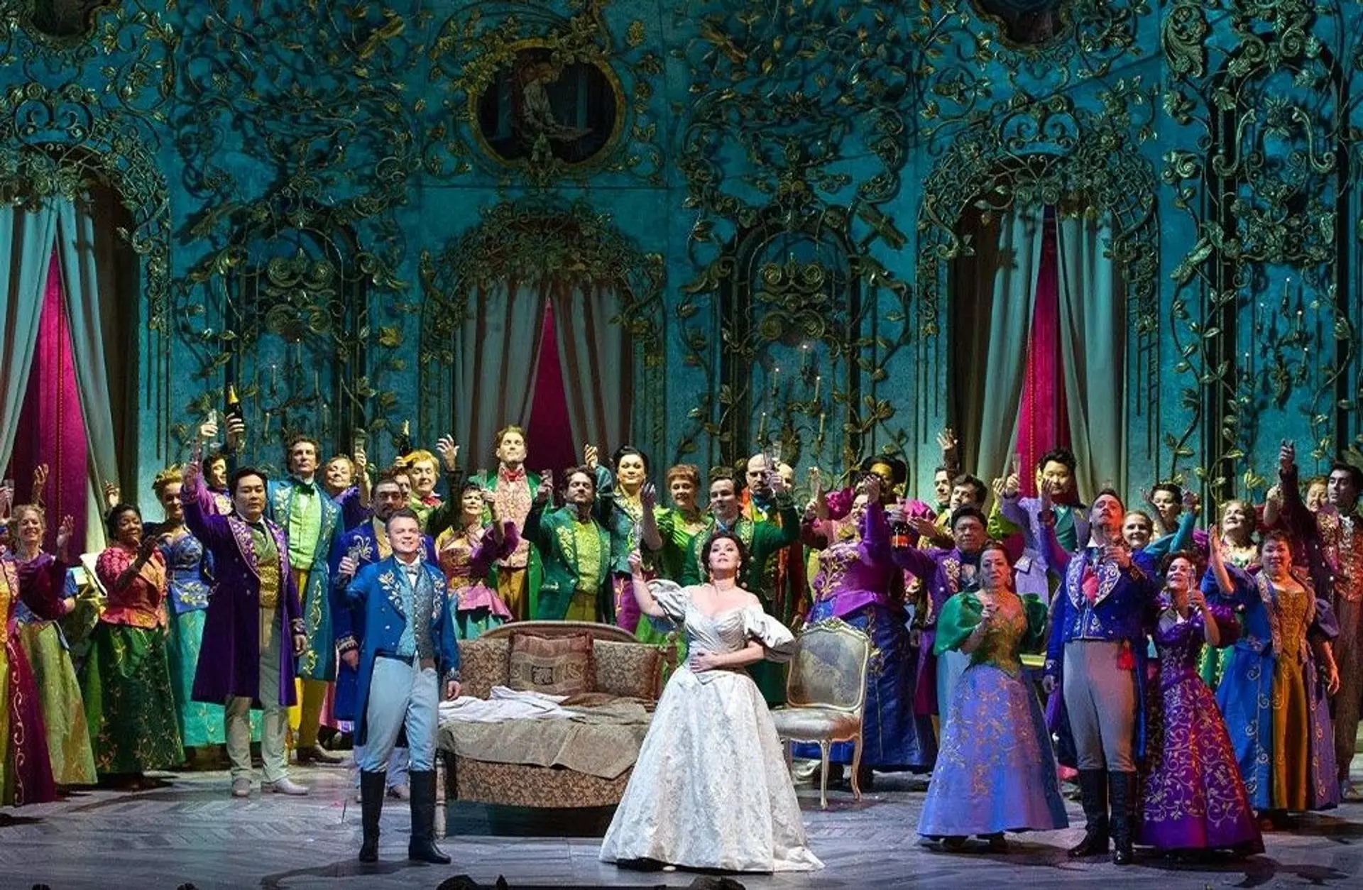 Metropolitan Opera cancels the entirety of the 2020–21 season