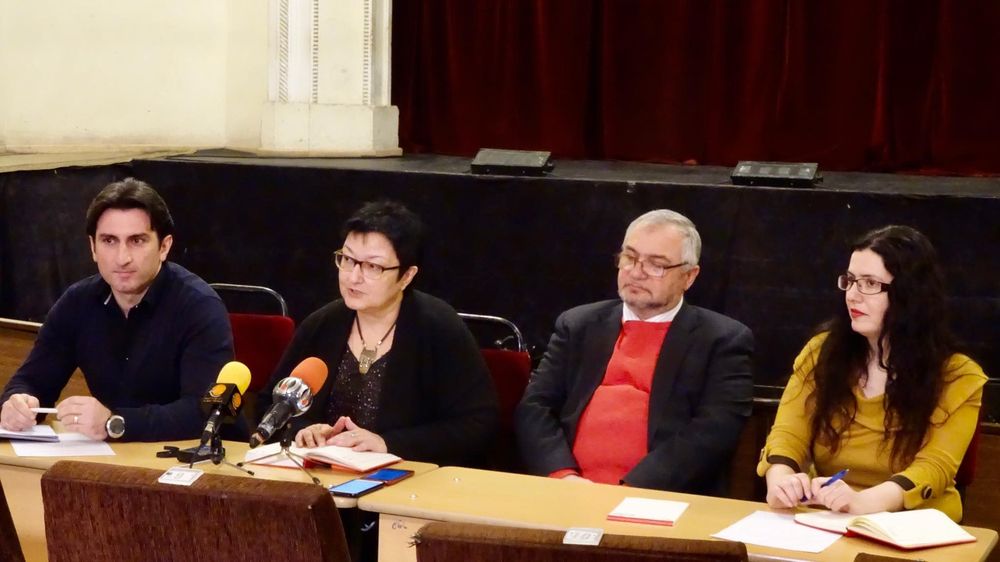 8 տարվա դադարից հետո իր դռներն է բացում Կոնսերվատորիայի Օպերային ստուդիան - Armenian National Music (anmmedia.am) 8 տարվա դադարից հետո իր դռներն է բացում Կոնսերվատորիայի Օպերային ստուդիան - Armenian National Music (anmmedia.am)