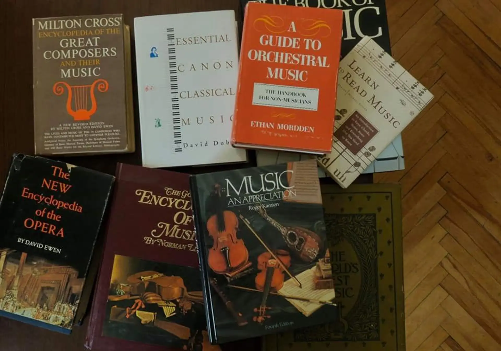 Books, digitized discs․ donation to Yerevan Conservatory
