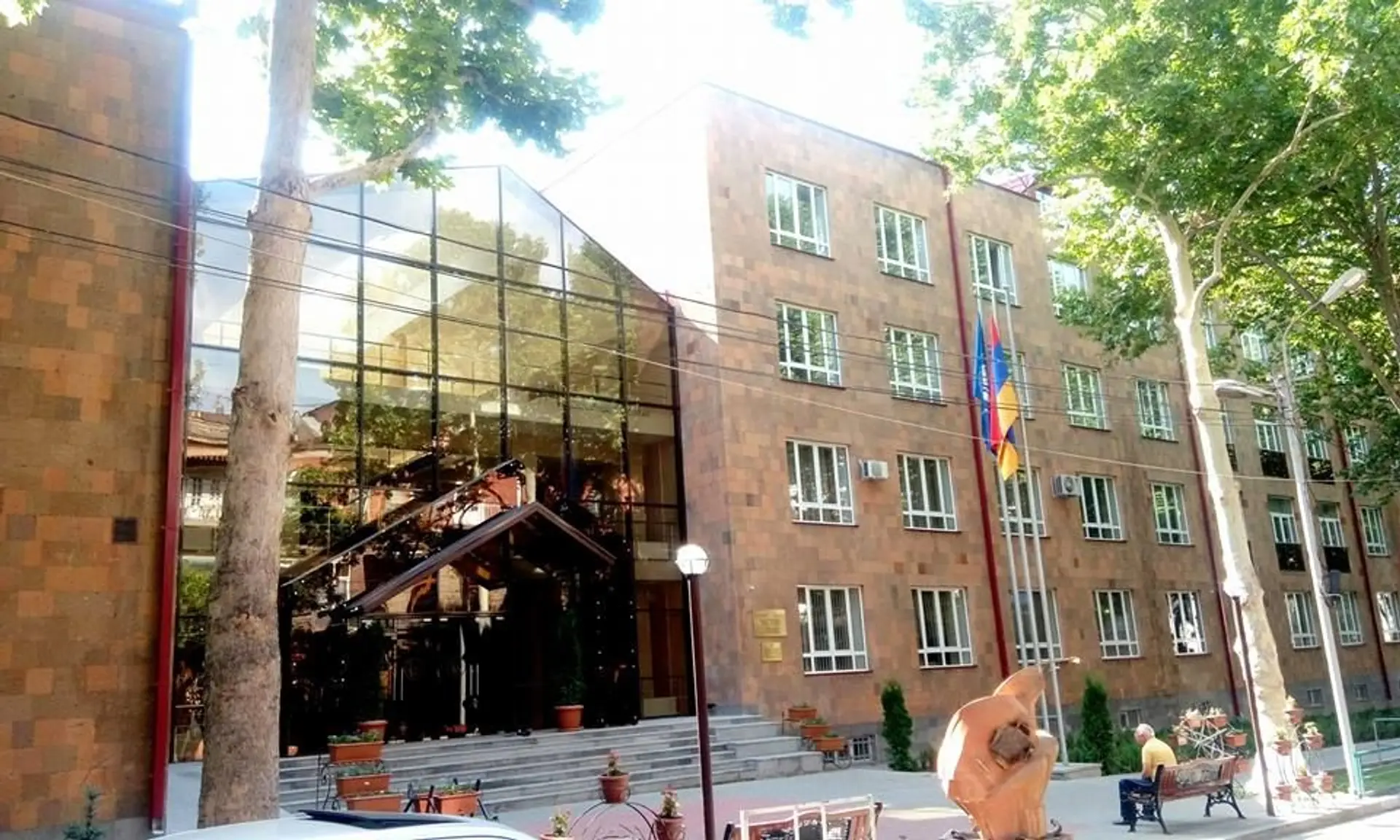 Concert dedicated to the 80th anniversary of P. Tchaikovsky  school to take place in Yerevan