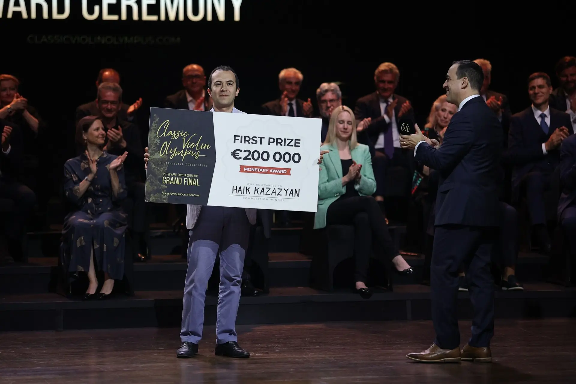 Haik Kazazyan wins 2025 Classic Violin Olympus International Competition