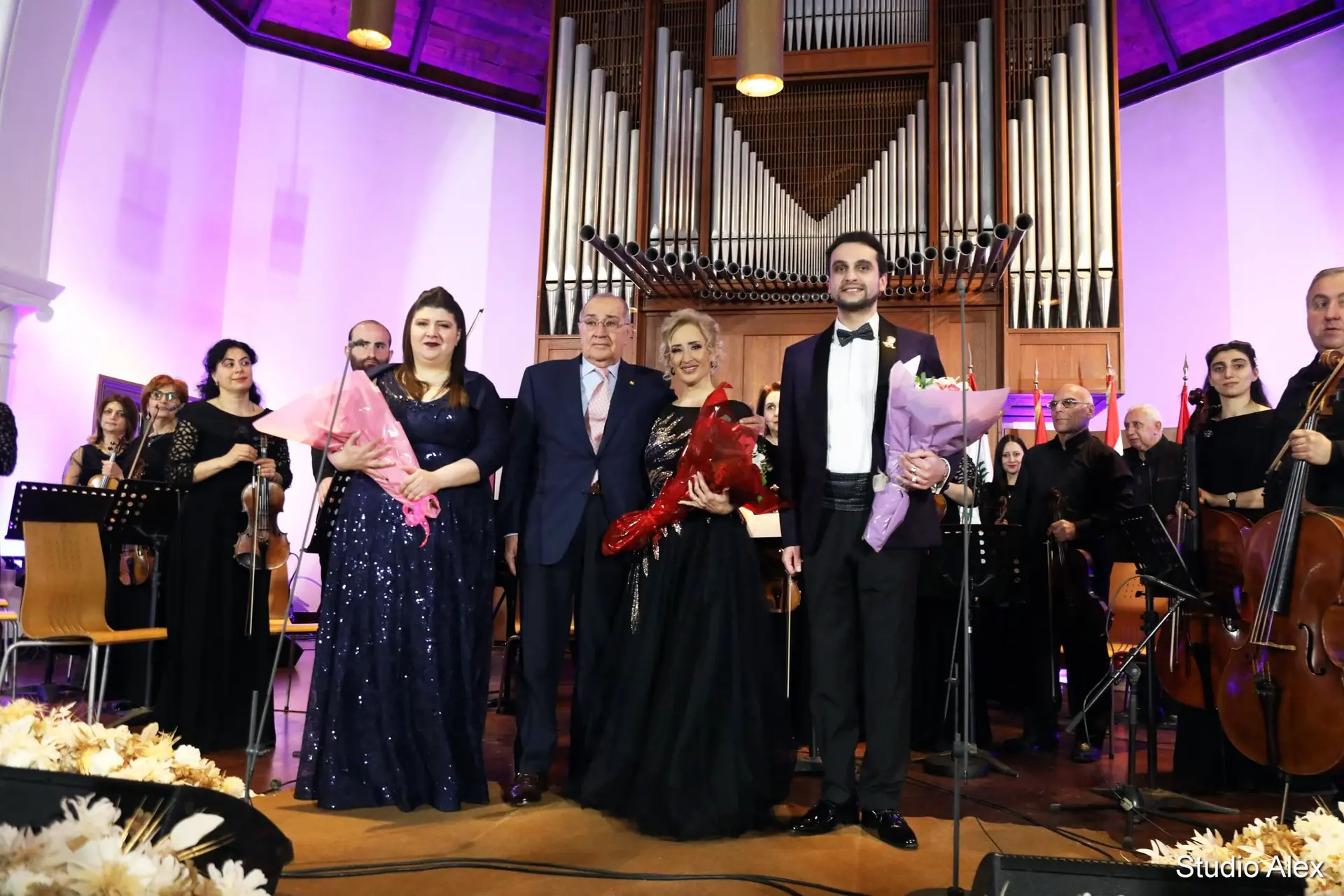 «Լույսին, լույսով»․ 27 տարվա դադարից հետո ՀՊԿՆ-ի համերգը Լիբանանում