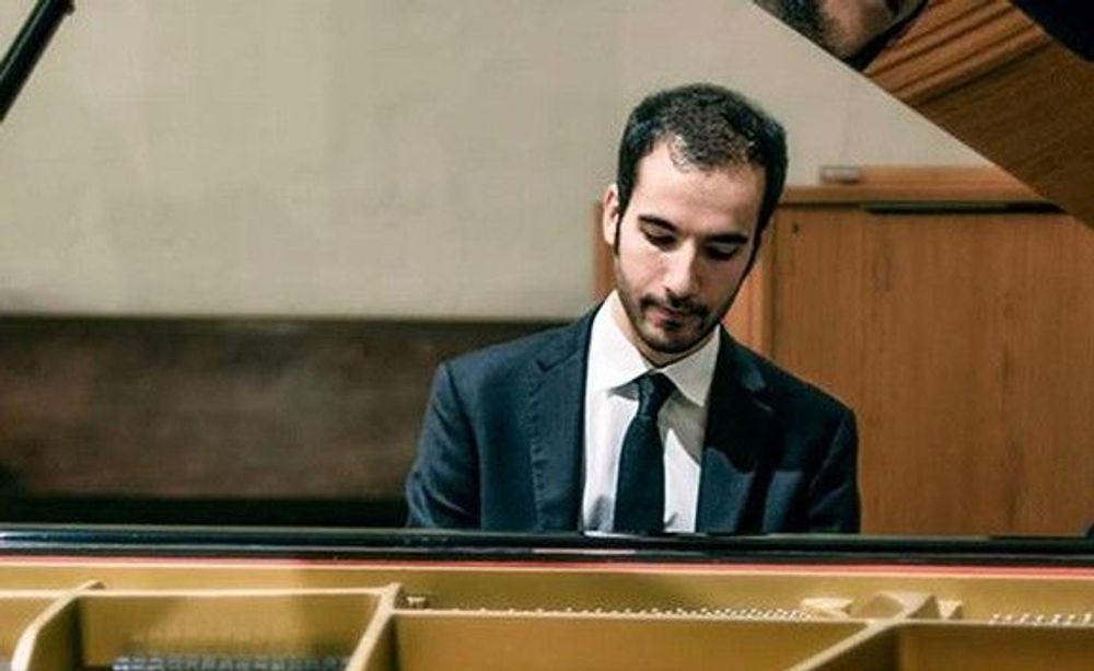 Pianist Michael Krikorian to perform at Fresno State - Armenian National Music (anmmedia.am) Pianist Michael Krikorian to perform at Fresno State - Armenian National Music (anmmedia.am)