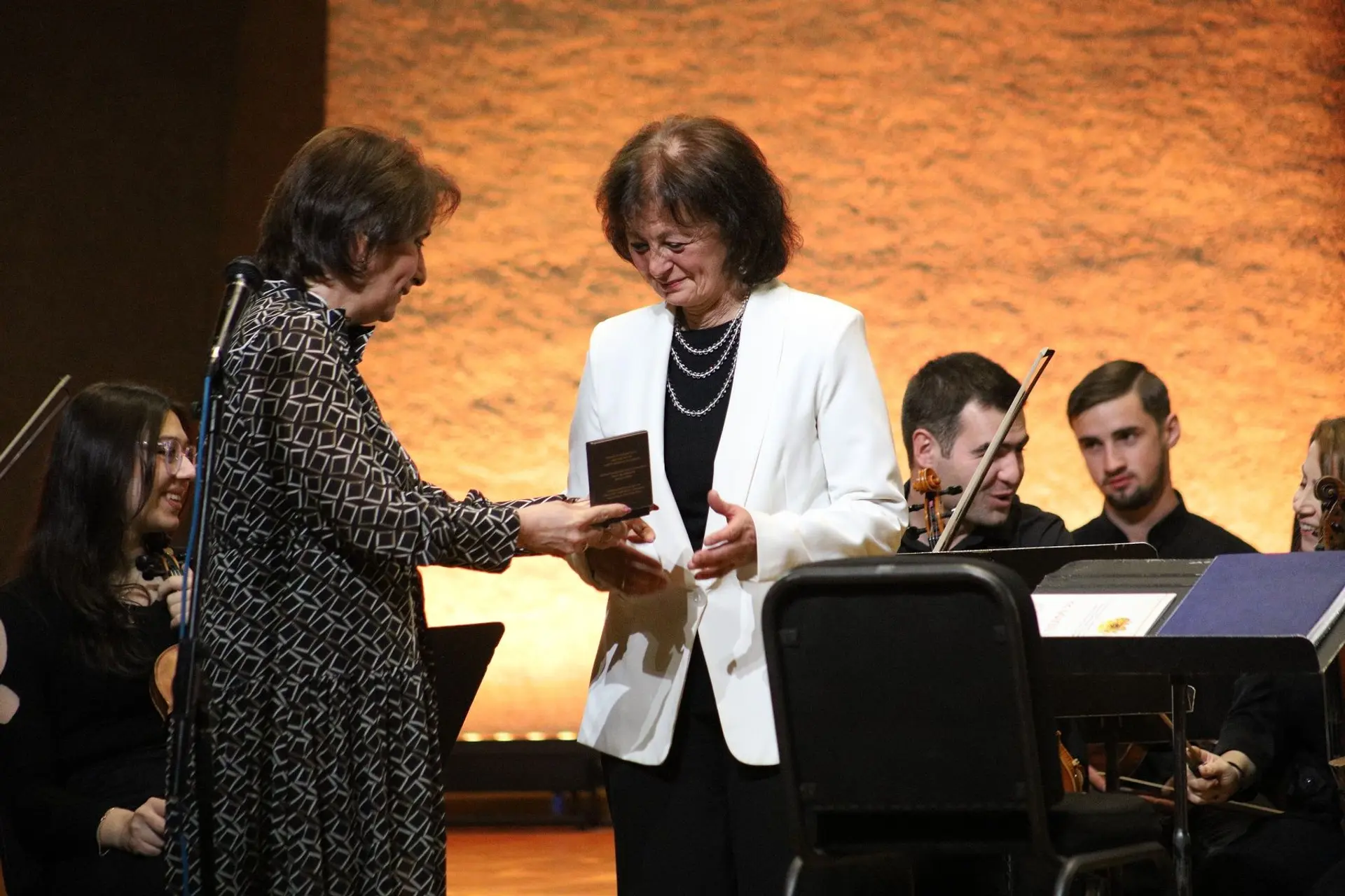 Tereza Voskanyan was awarded ESCS Gold Medal 