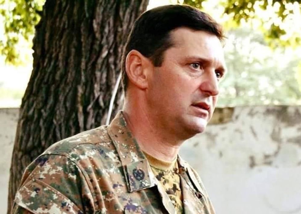 Jalal Harutyunyan was conferred the military rank of lieutenant-general - Armenian National Music (anmmedia.am) Jalal Harutyunyan was conferred the military rank of lieutenant-general - Armenian National Music (anmmedia.am)