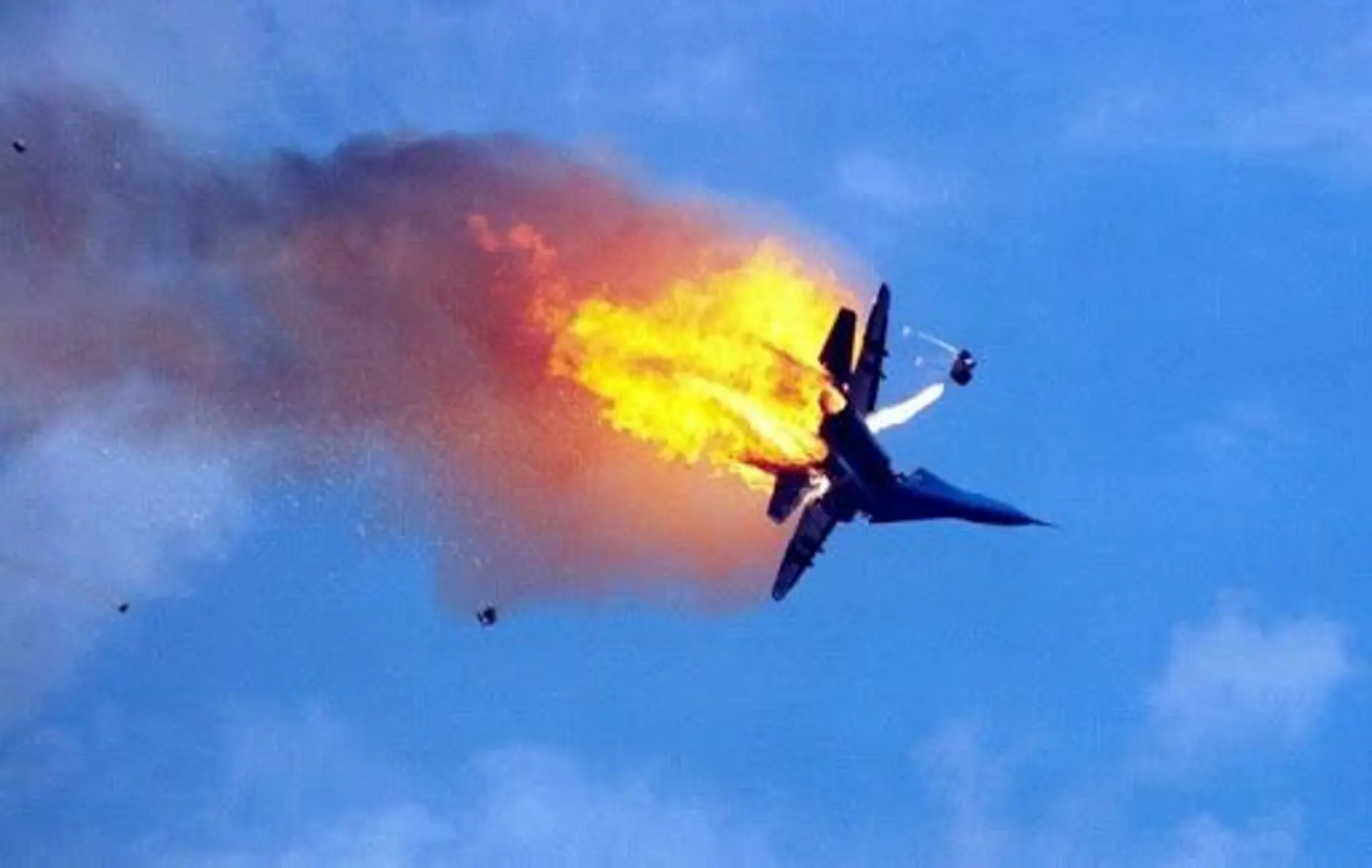An enemy aircraft was hit in the eastern direction by the air defense of the Defense Army