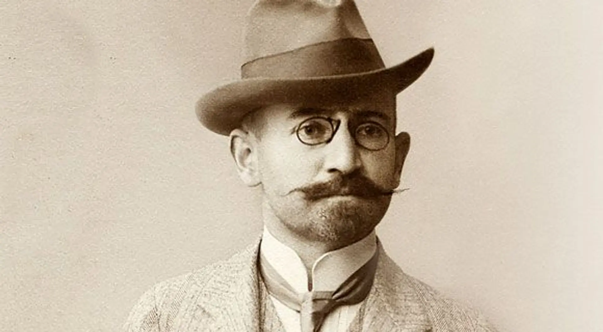 "People must appreciate one’s dignity for his works": Alexander Spendiaryan