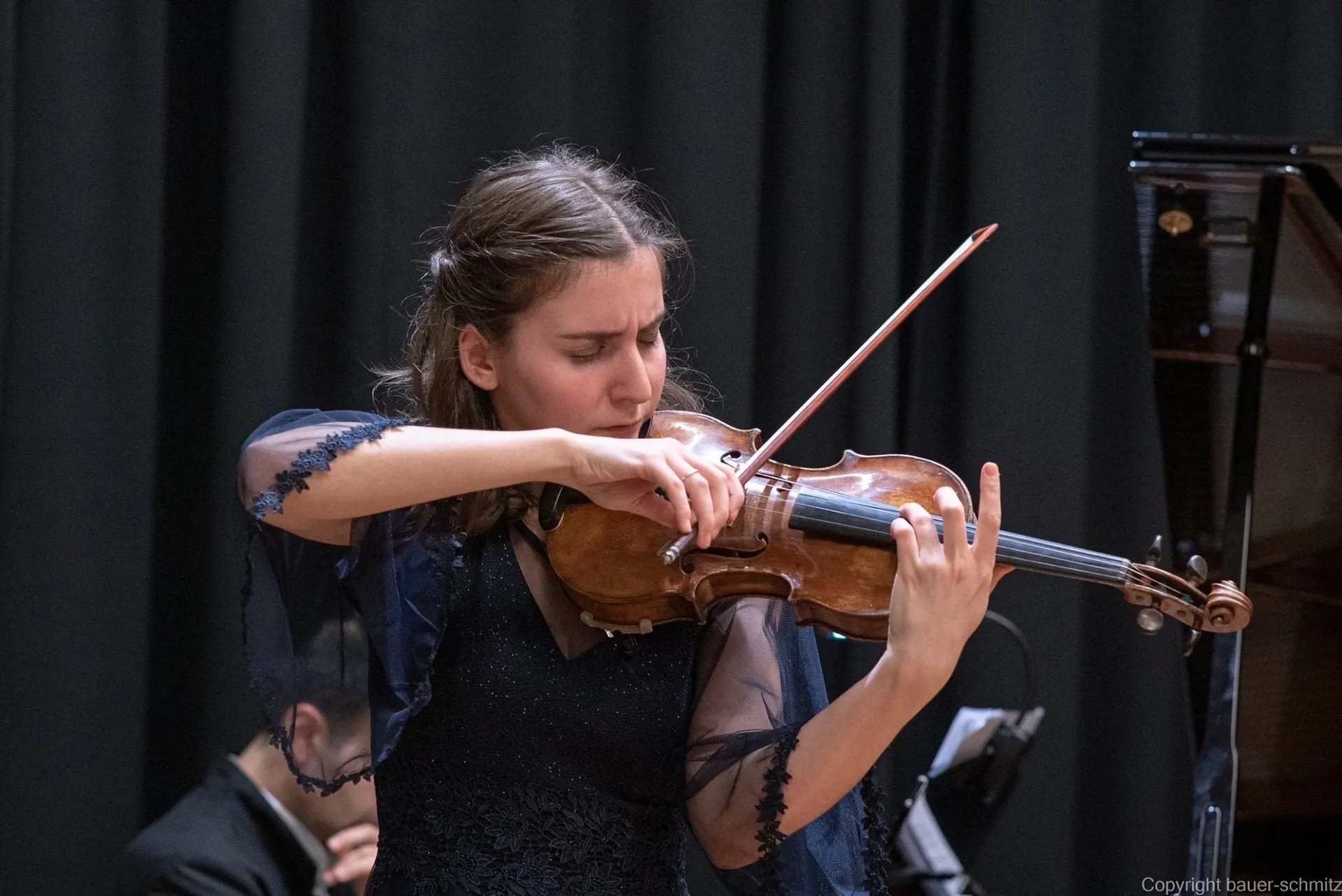 Violinist Diana Adamyan among the the finalists of Sibelius Violin Competition