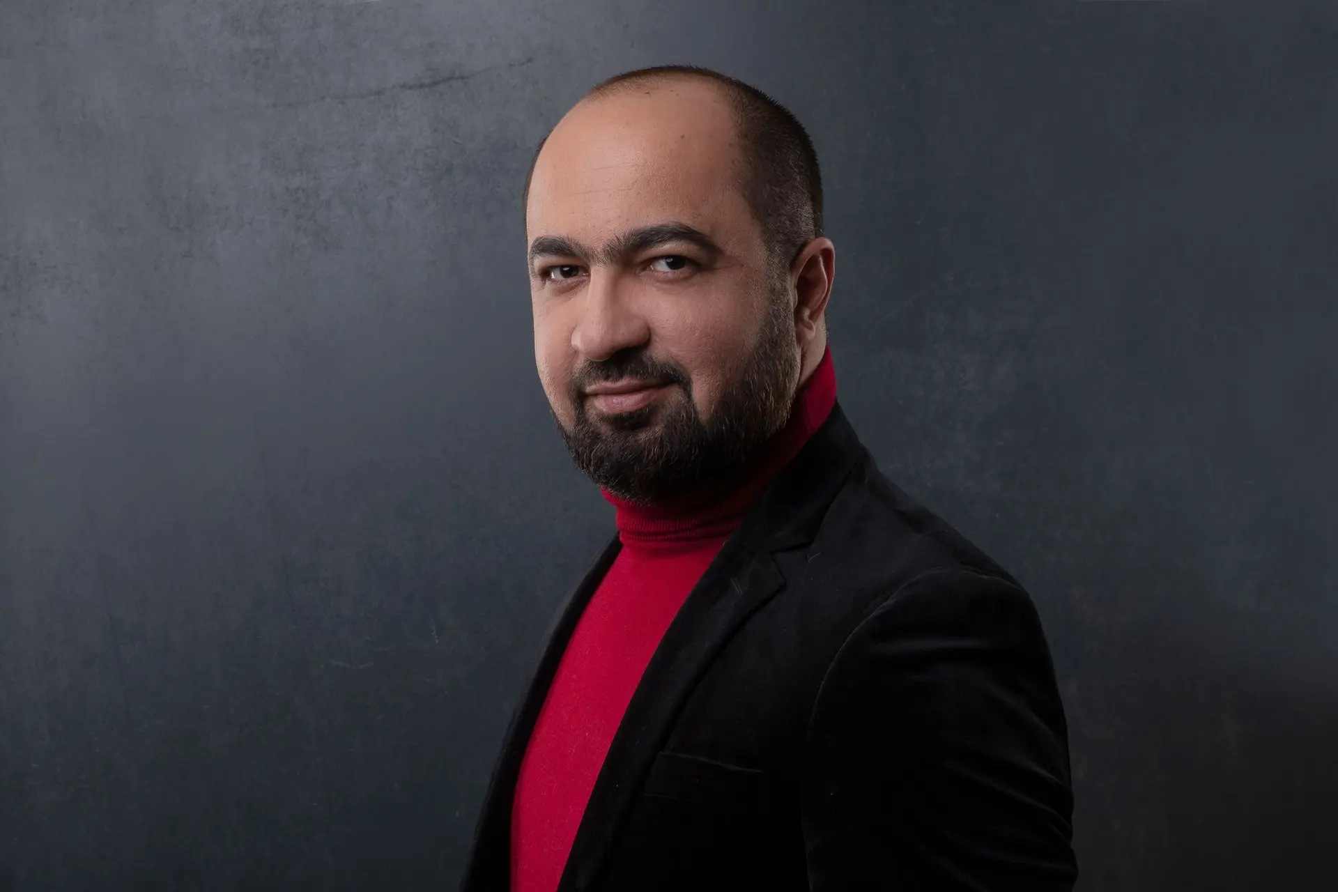 Armenian Baritone Gevorg Hakobyan to Perform in Puccini Festival