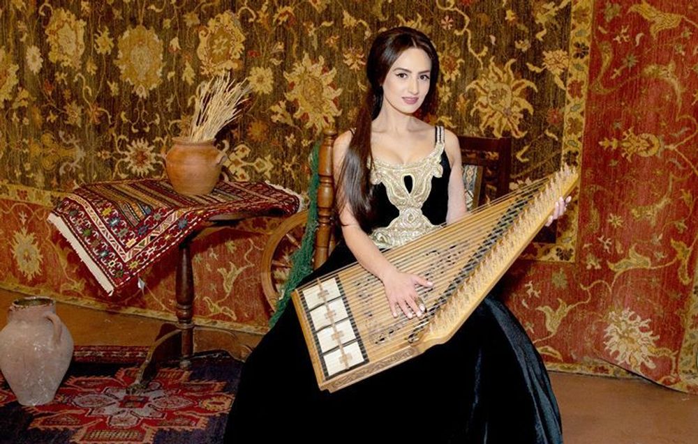 Քանոնահարուհի Մարիաննա Գևորգյանը՝ World Folk Vision-ի հաղթող - Armenian National Music (anmmedia.am) Քանոնահարուհի Մարիաննա Գևորգյանը՝ World Folk Vision-ի հաղթող - Armenian National Music (anmmedia.am)